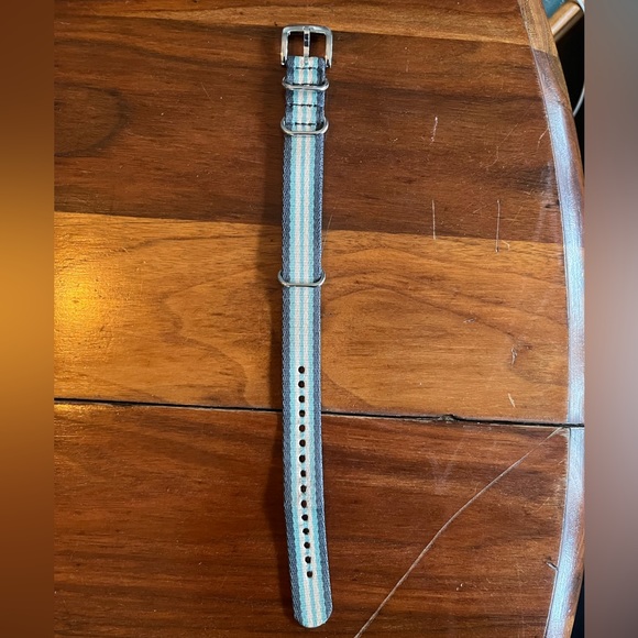 Shinola 18 mm nylon G-10 style strap. - Picture 3 of 3